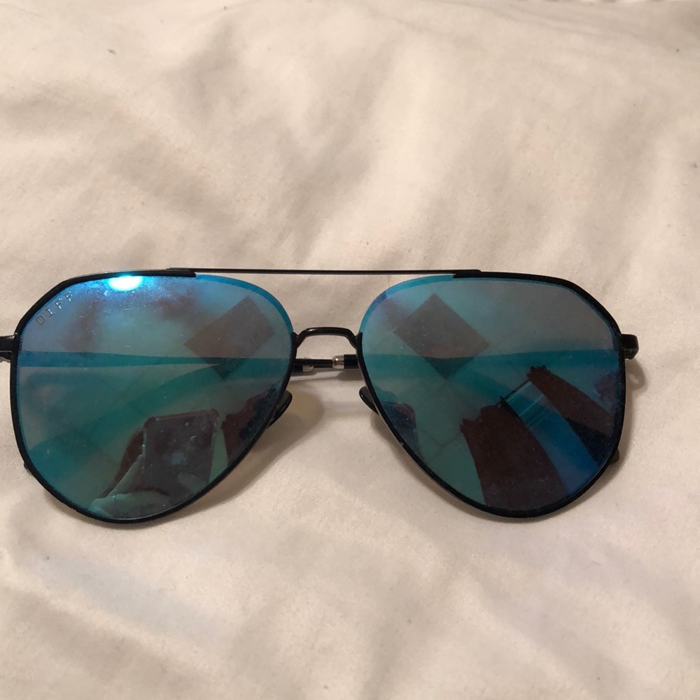Diff Jessie James Decker Sunglasses